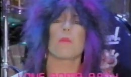 Love_Bomb_Baby