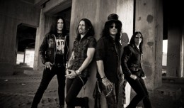SLASH-Group-small
