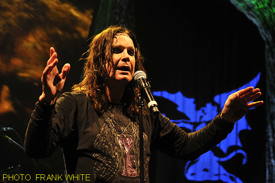 BLACK SABBATH  AUG 8 2013  PHOTO FRANK WHITE  MOHEGAN SUN ARENA CT (30) copy