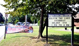 ROCKIN THE LAKE  AUG 4 2012  PHOTO  FRANK WHITE  ELKS LODGE  POMPTON LAKES  NEW JERSEY copy