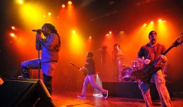 SEVENDUST  APRIL 17 2013 PHOTO FRANK WHITE  BEST BUY THEATER  NEW YORK CITY (17)