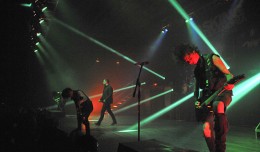 ASKING ALEXANDRIA  NOV 3 2013 PHOTO FRANK WHITE  MID HUDSON CIVIC CENTER POUGHKEEPSIE NEW YORK  (26) copy