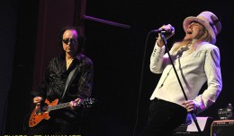 ROBIN ZANDER BAND  SEPT 20 2014  PHOTO  FRANK WHITE  NEWTON THEATER  NEWTON NEW JERSEY (21)