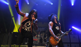SLASH FEATURING MYLES KENNEDY AND THE CONSPIRATORS  MAY 5 2015 PHOTO  FRANK WHITE  SHERMAN THEATER  STROUDSBURG PA (11)
