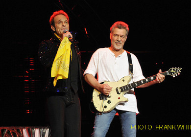 VAN HALEN  SEPT 6 2015  PHOTO FRANK WHITE  BETHEL WOODS BETHEL NEW YORK (28) copy